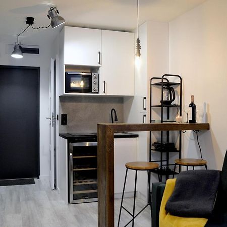 Loft Maly Apartment Косцежина Екстериор снимка